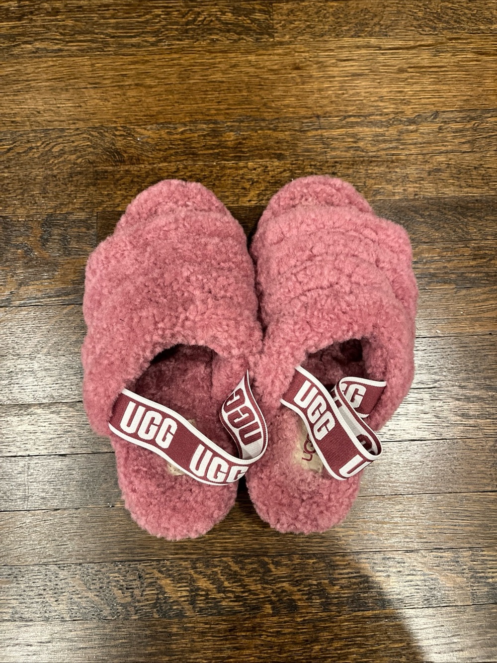 UGG Women’s Pink Faux Fur Slide Slippers Open Toe Logo Strap US 7